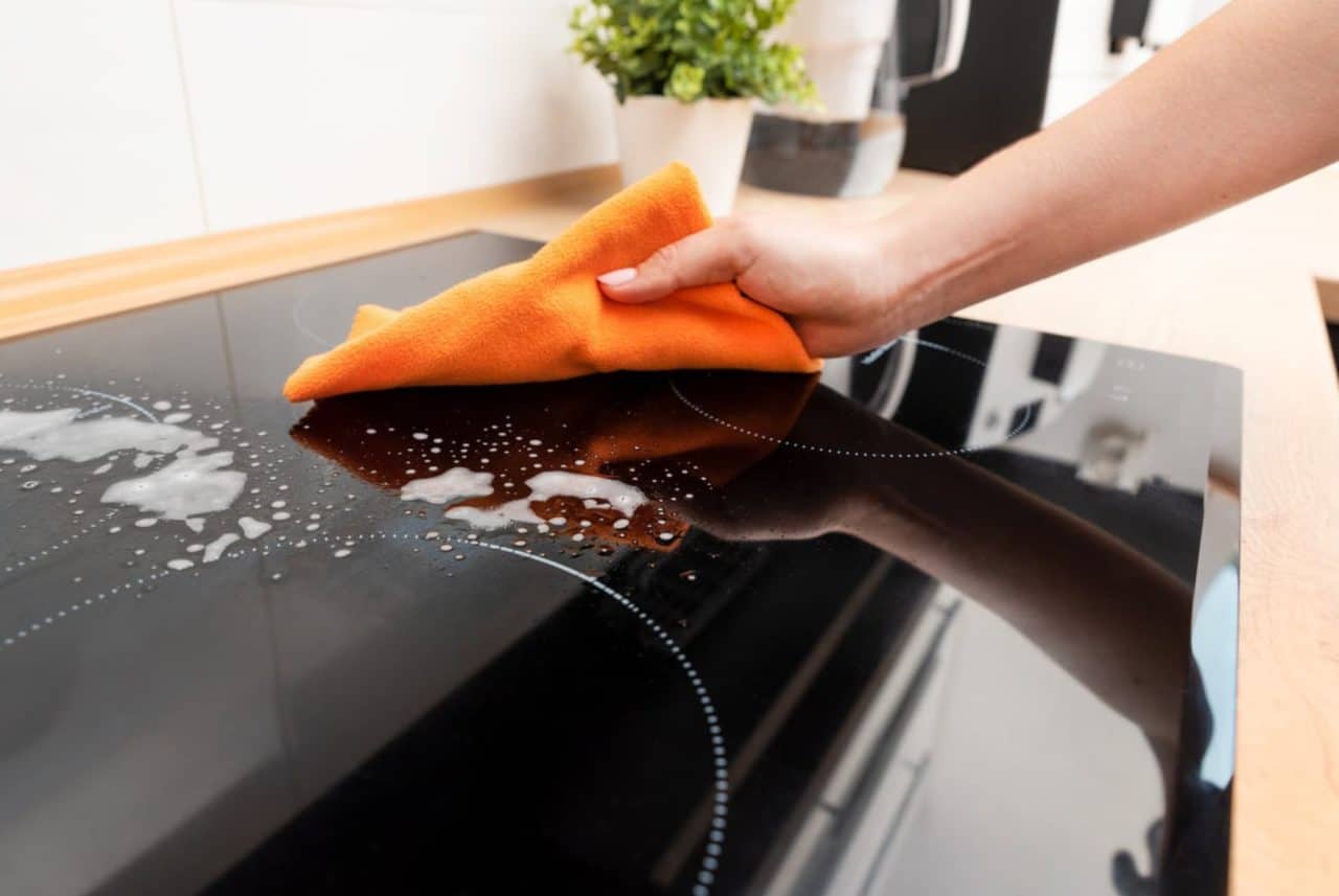 Cleaning induction cooktop sale